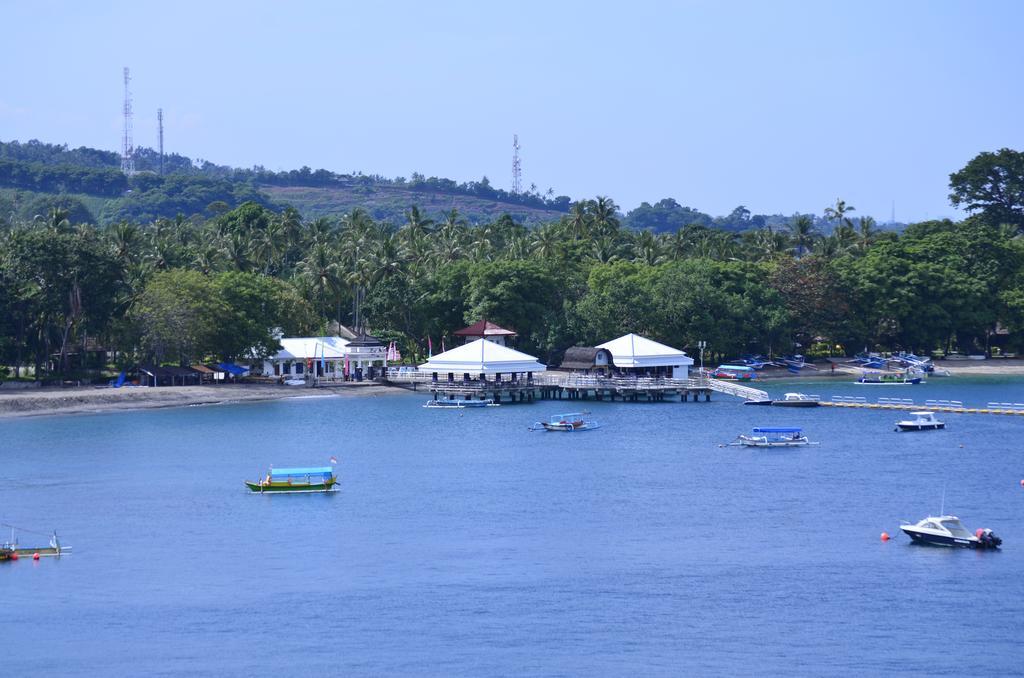 Villa Yukie Senggigi Montongbuwoh Exteriör bild