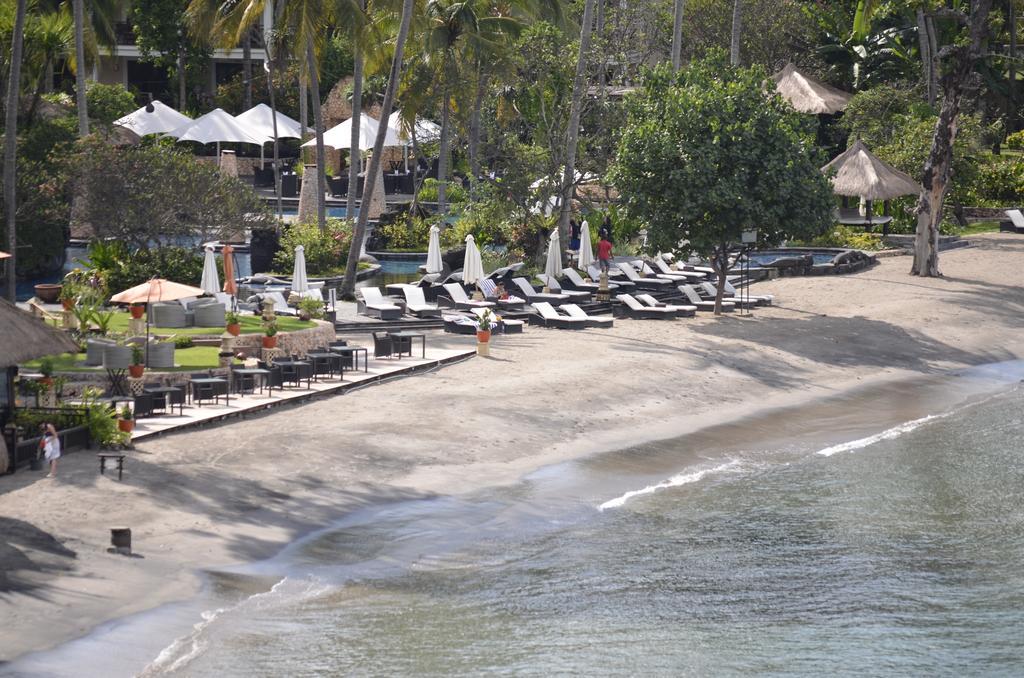 Villa Yukie Senggigi Montongbuwoh Exteriör bild